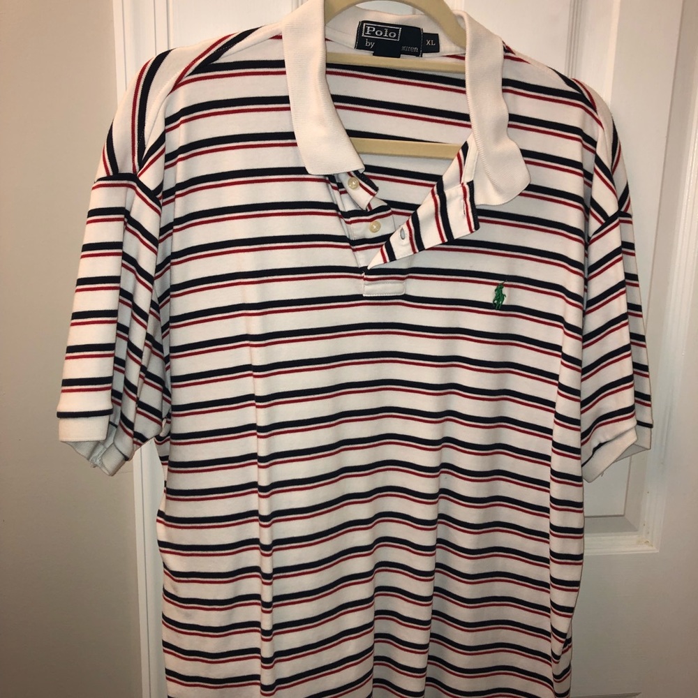 Short sleeve polo shirt